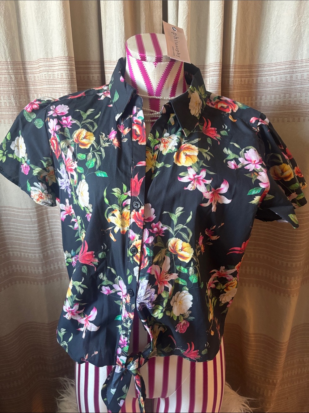 Philosophy Black Floral Tie-Front Button Down Shirt